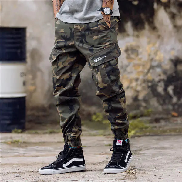 Men's Camouflage Cargo Pants with Multiple Pockets