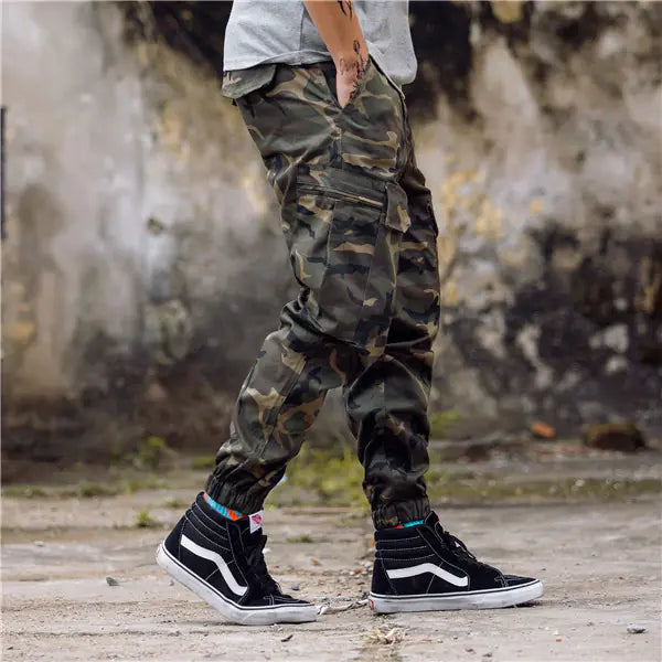 Men's Camouflage Cargo Pants with Multiple Pockets