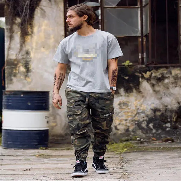 Men's Camouflage Cargo Pants with Multiple Pockets